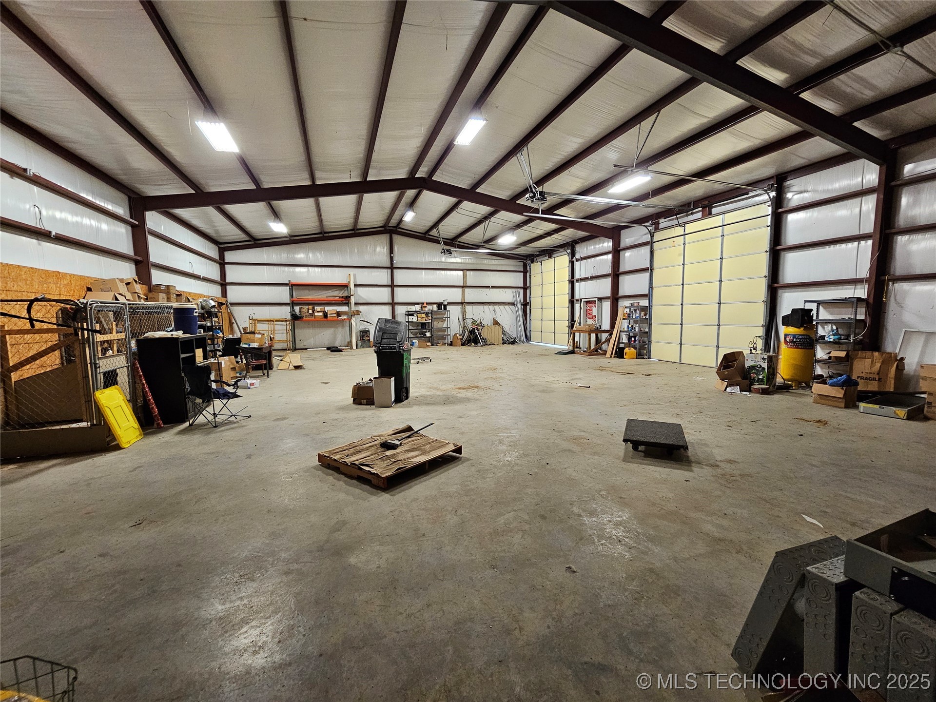 2247 W Mockingbird Property Photo 19