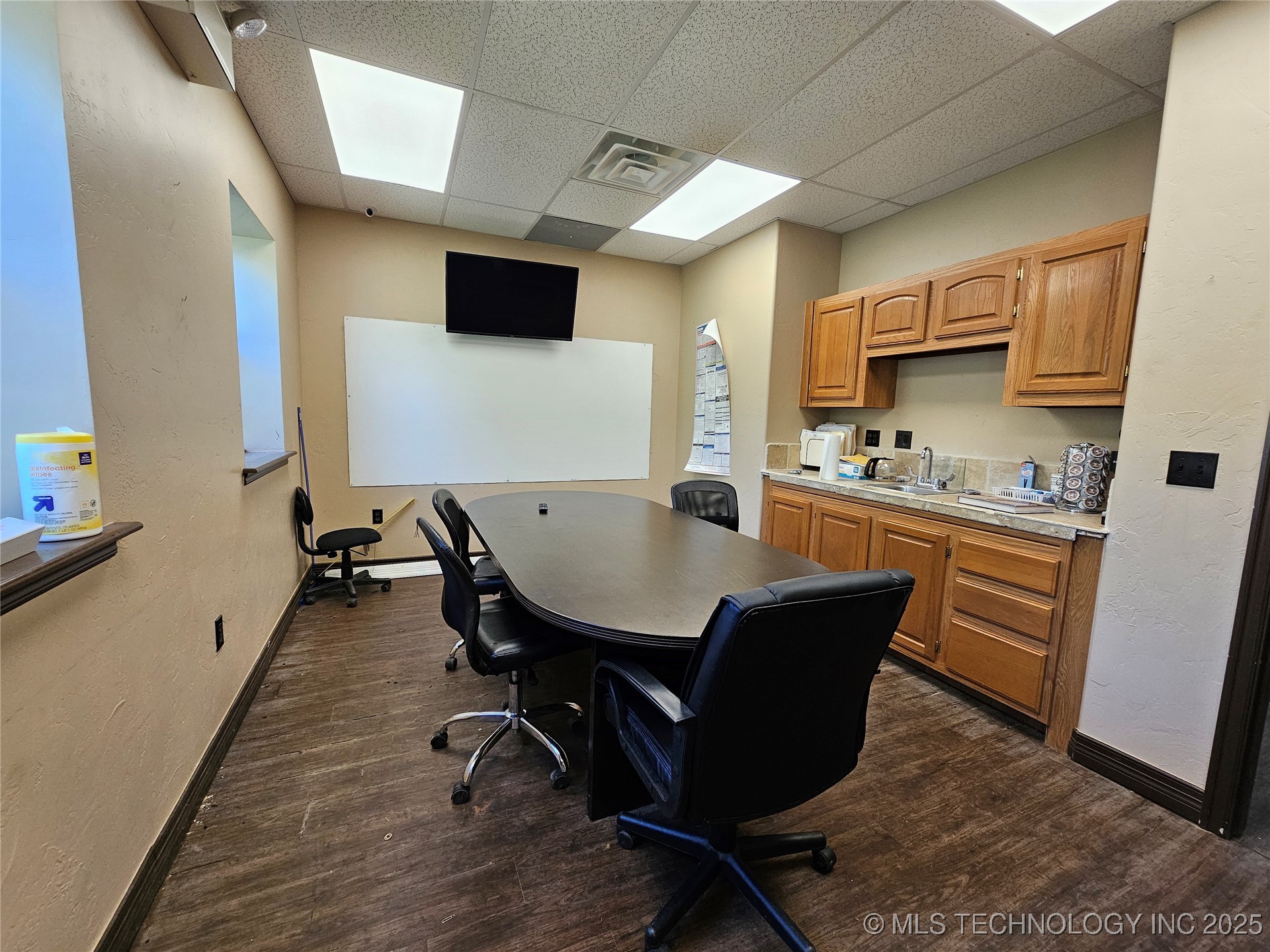 2247 W Mockingbird Property Photo 27