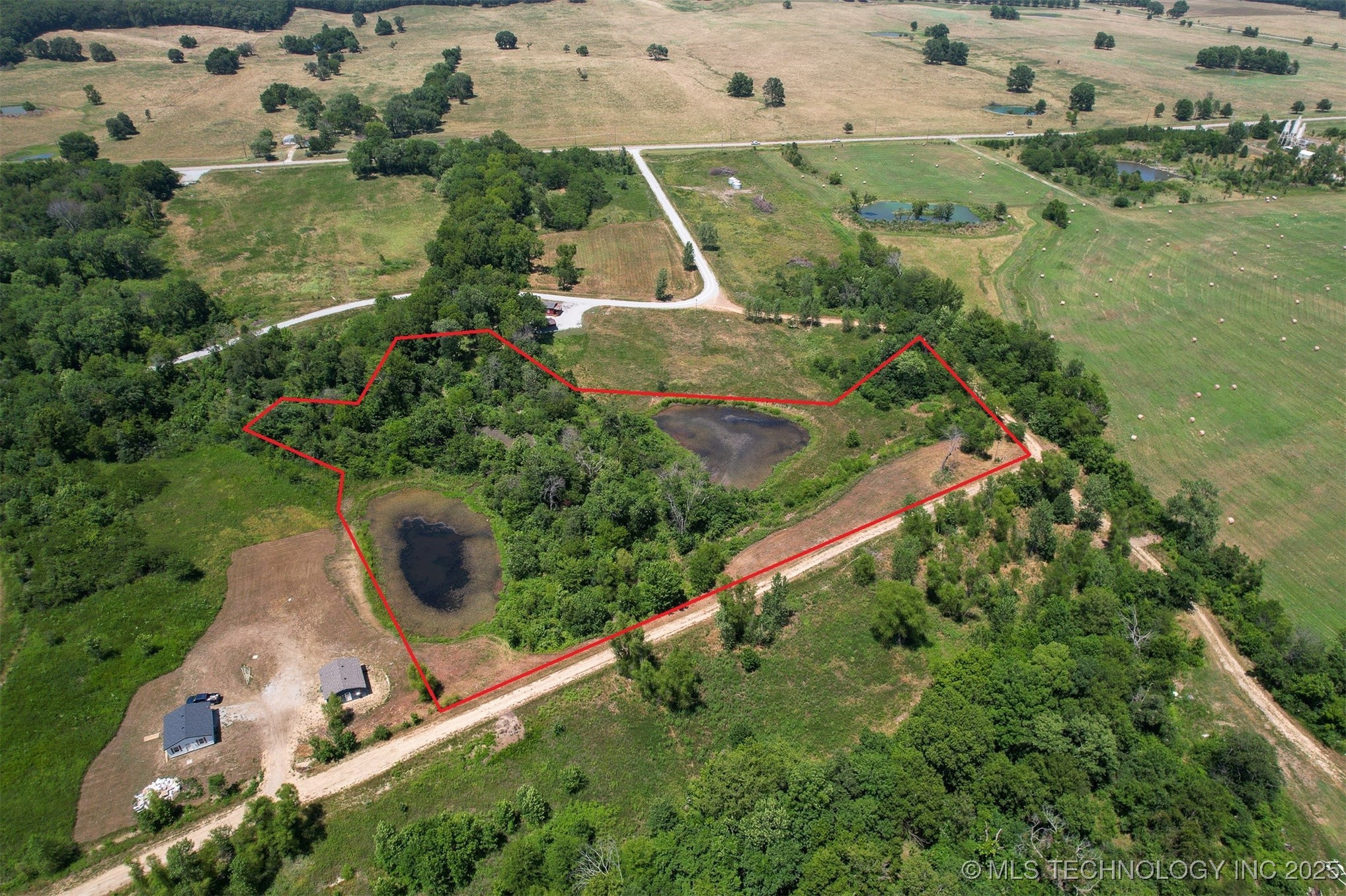 1 S Hwy 125 Property Photo 2