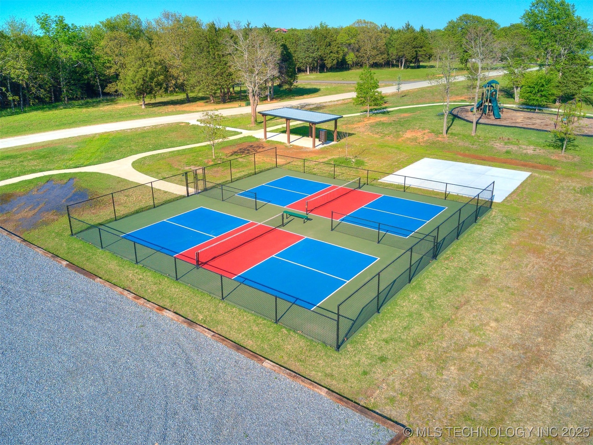 228 Patriot Pointe Property Photo 20