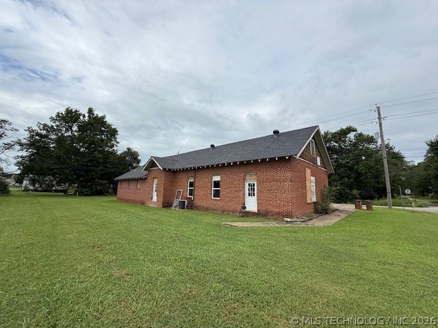 806 E Smith Street Property Photo 1