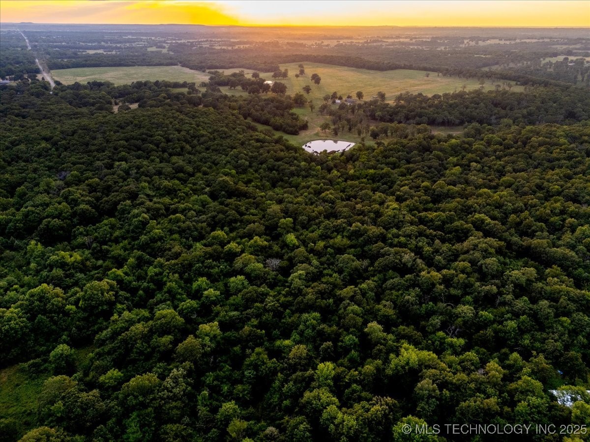 1 E Davis Field Road Property Photo 1