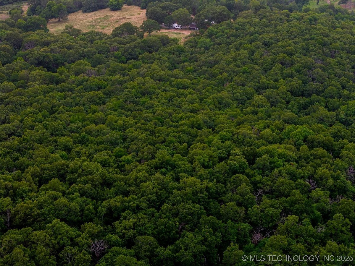 1 E Davis Field Road Property Photo 14