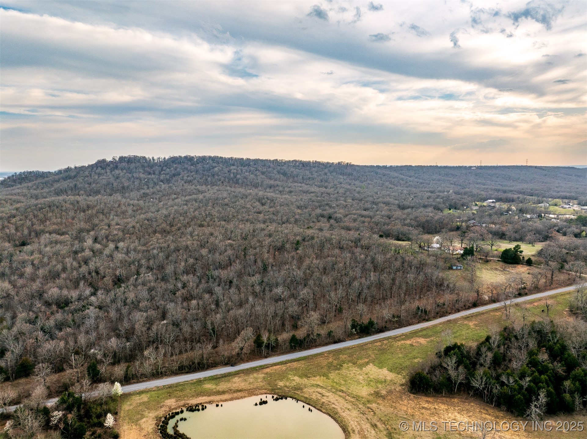 1 E Davis Field Road Property Photo 40