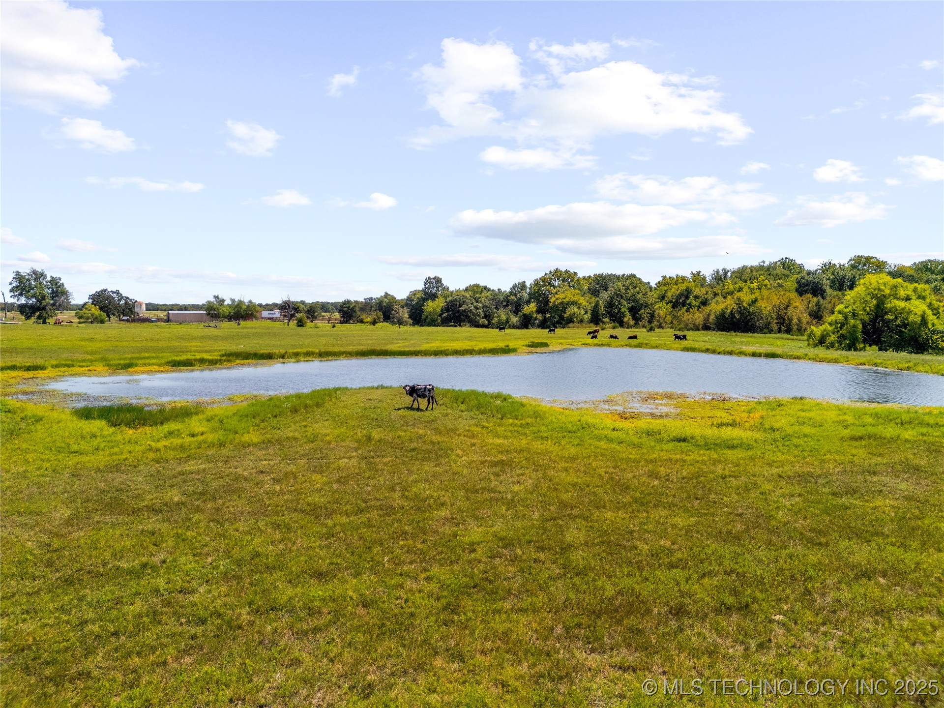 8 Wild Rose Road Property Photo 1