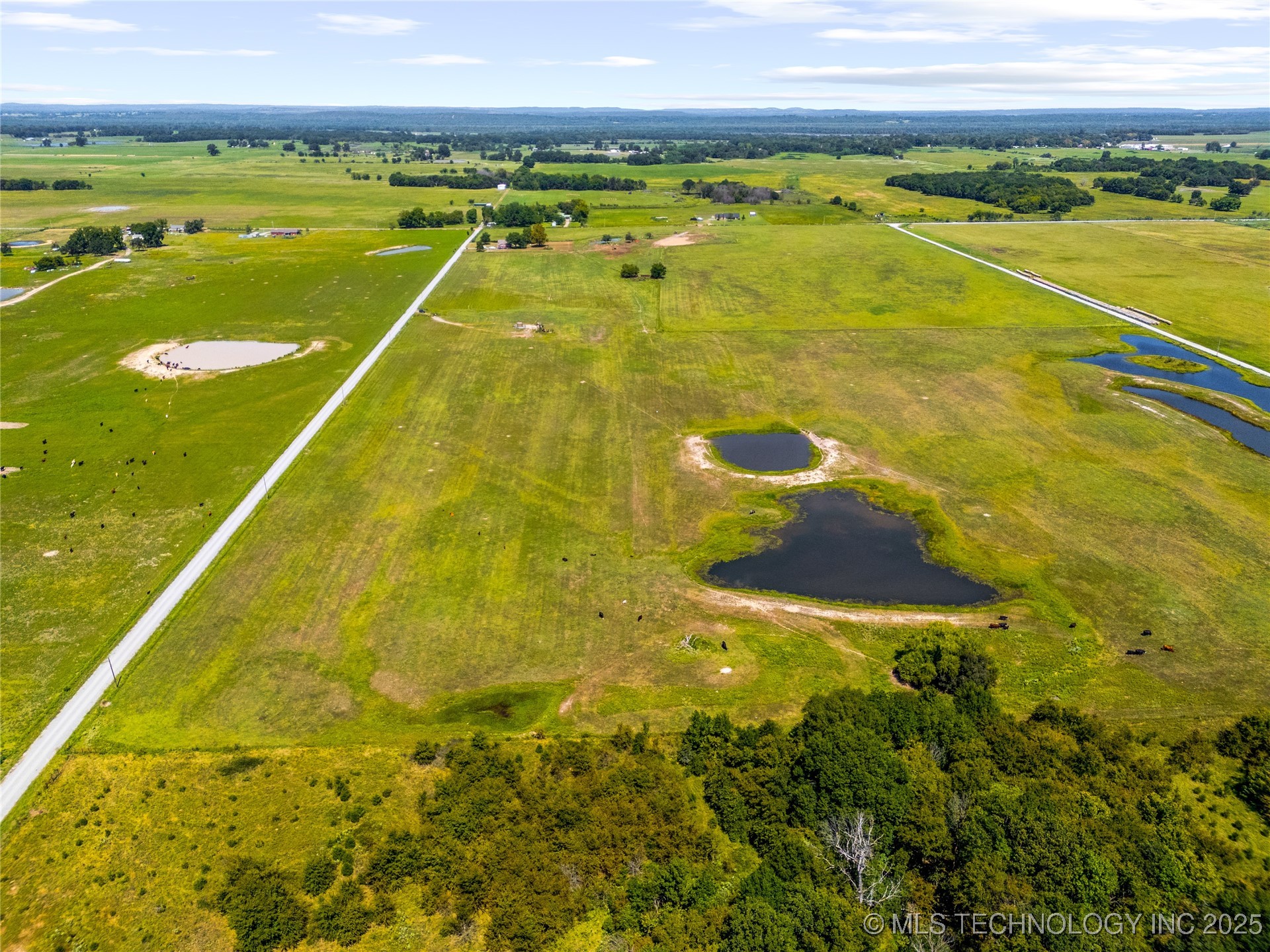 8 Wild Rose Road Property Photo 9