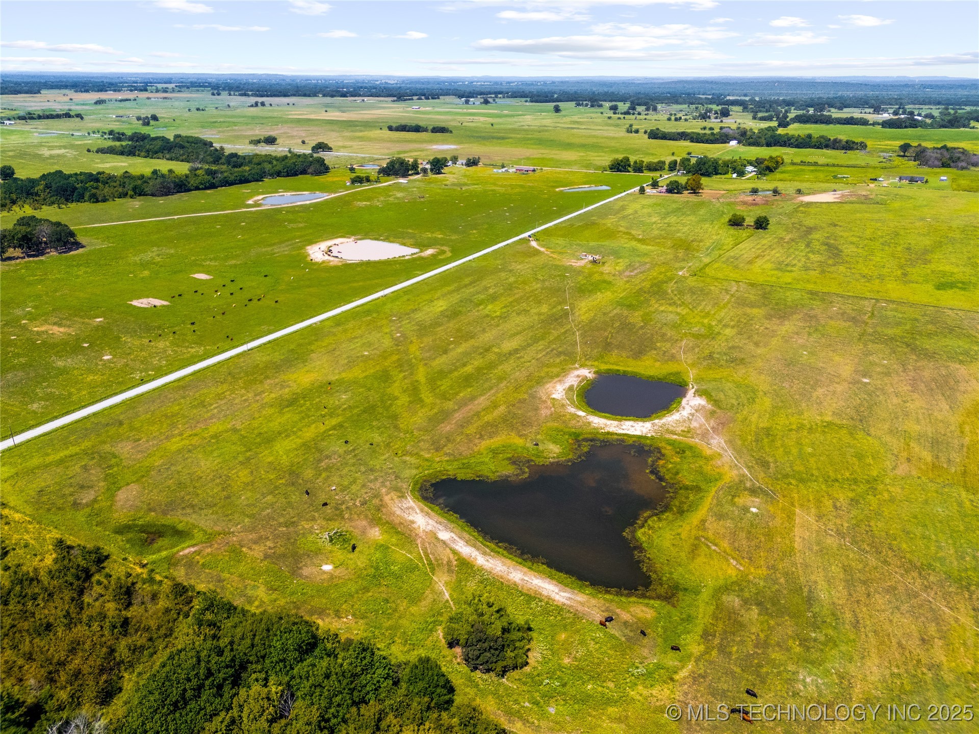 8 Wild Rose Road Property Photo 10