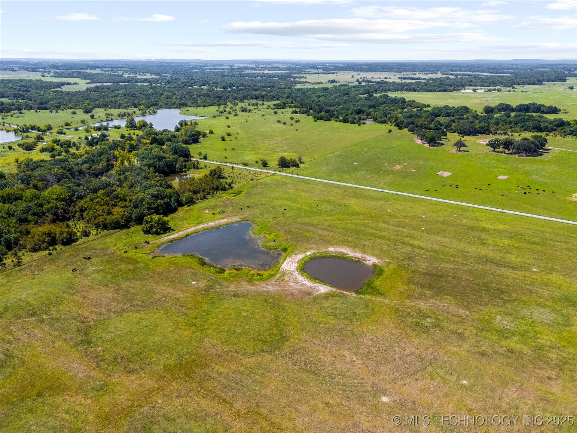 8 Wild Rose Road Property Photo 12