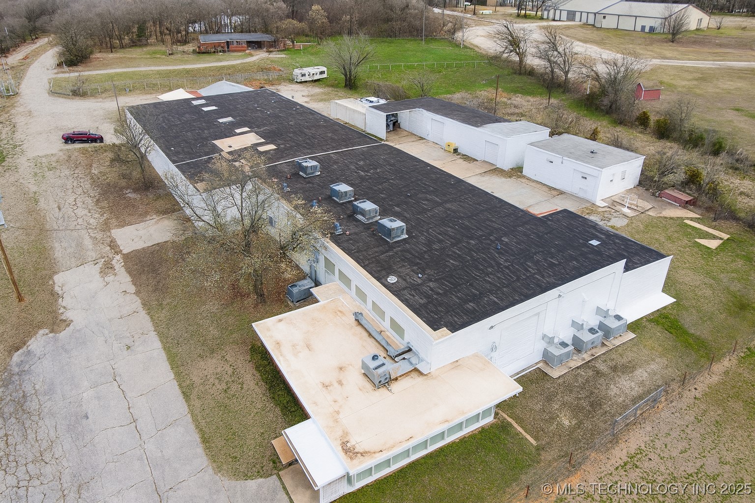 21249 S 340th West Avenue S Property Photo 2