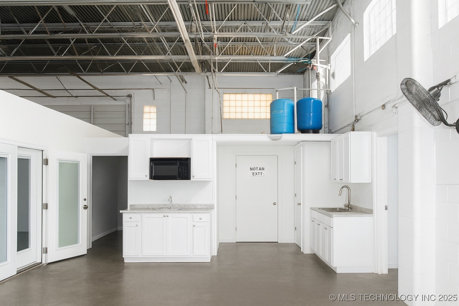 21249 S 340th West Avenue S Property Photo 13