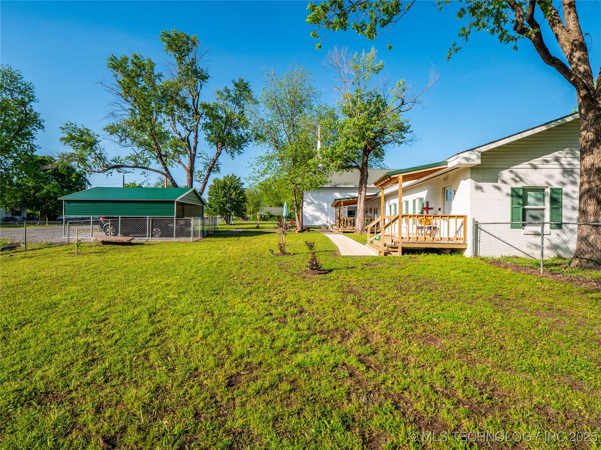 301 S 11th Street Property Photo 4