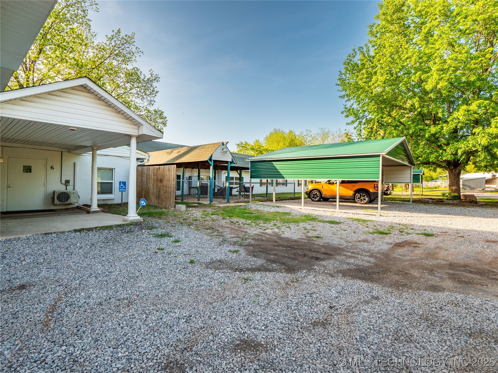 301 S 11th Street Property Photo 15