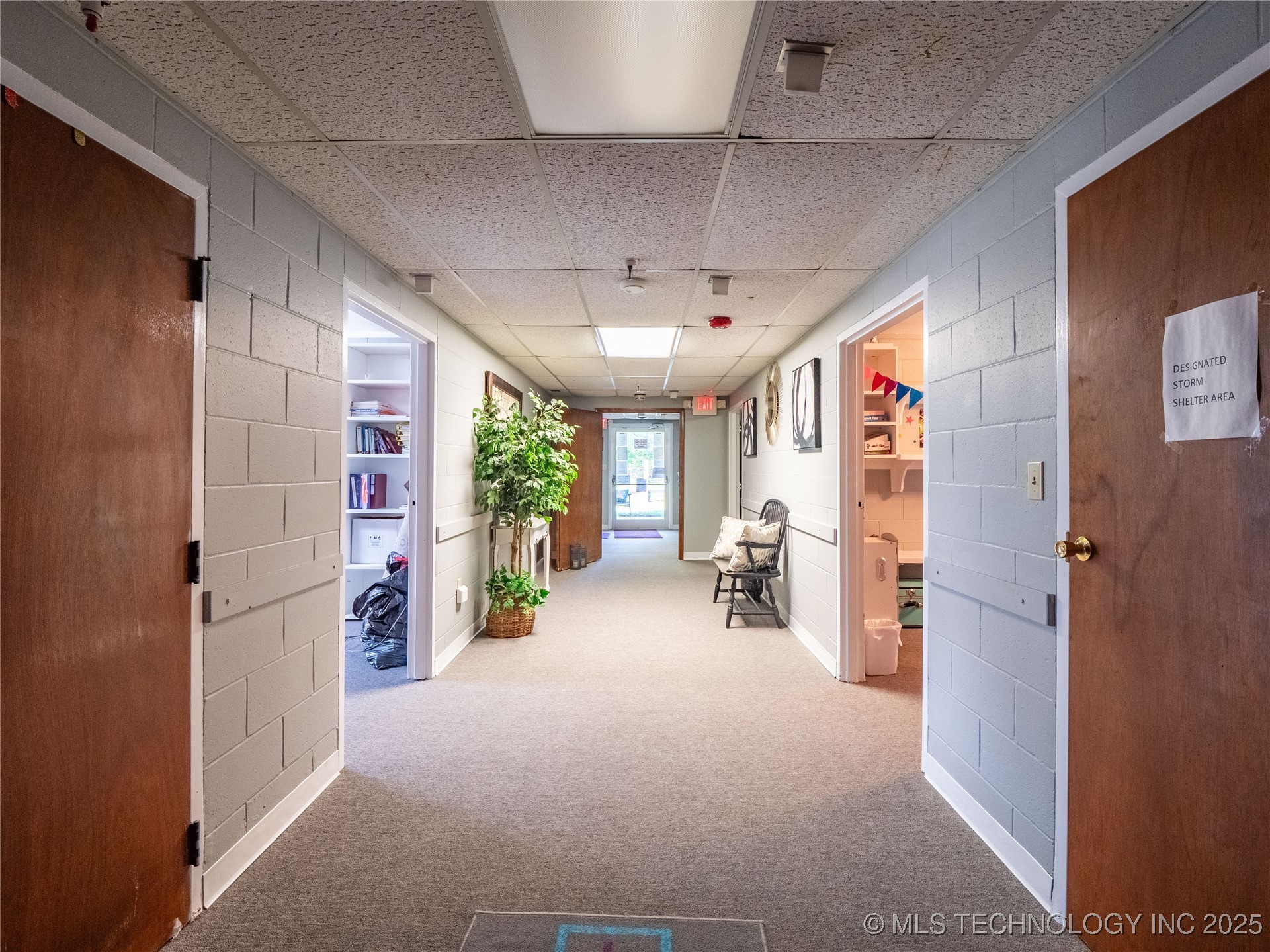 301 S 11th Street Property Photo 24