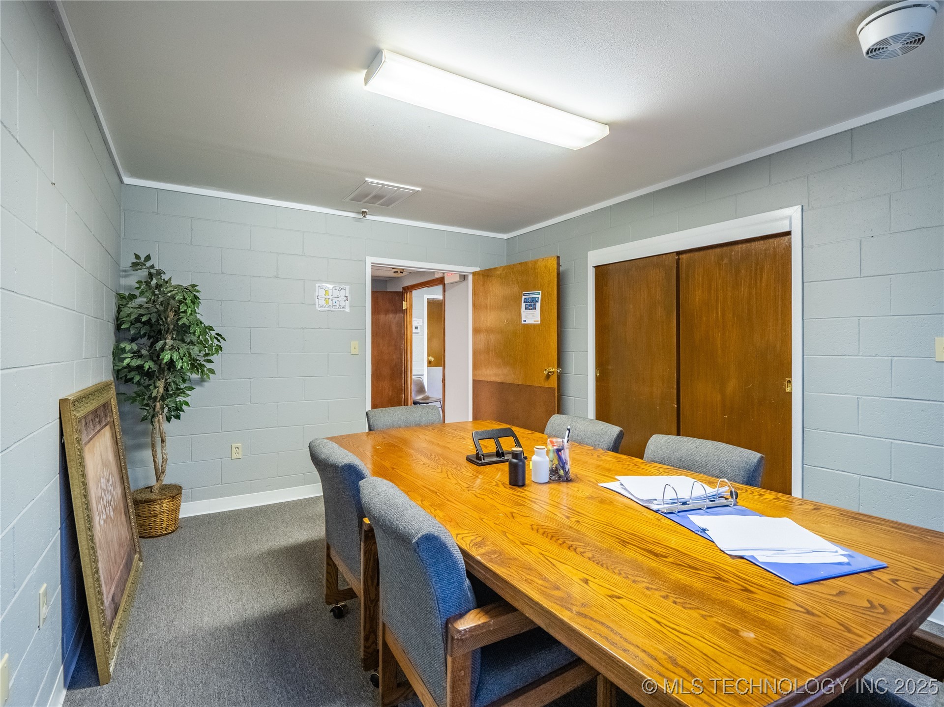 301 S 11th Street Property Photo 26