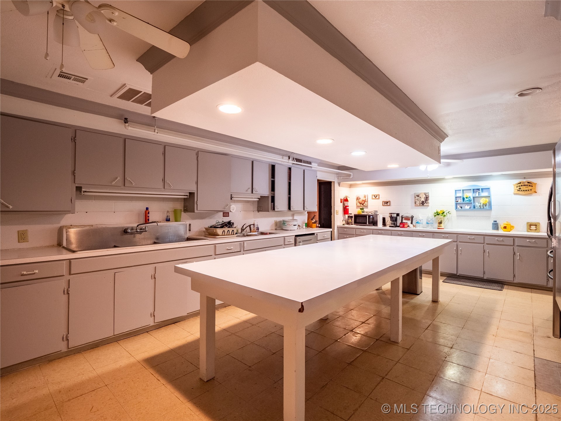 301 S 11th Street Property Photo 47