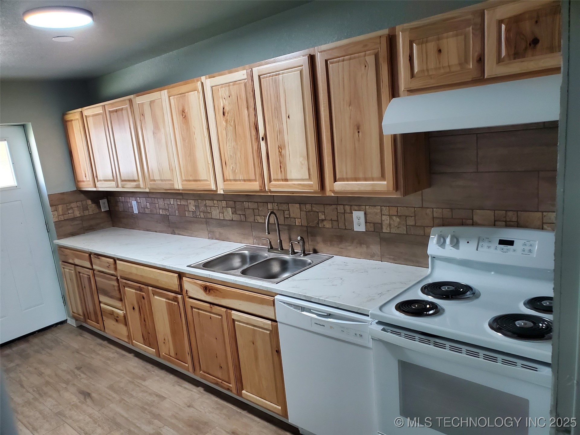 301 S 11th Street Property Photo 55