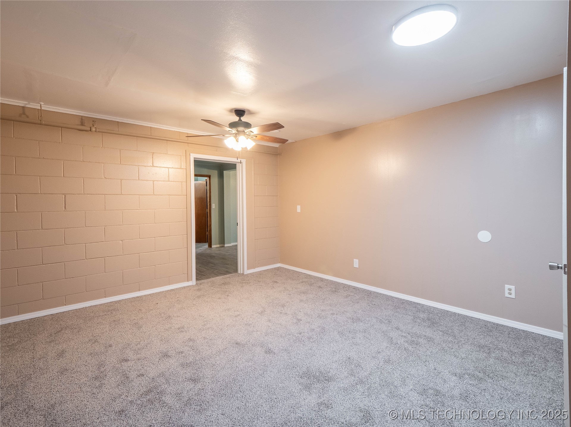 301 S 11th Street Property Photo 65