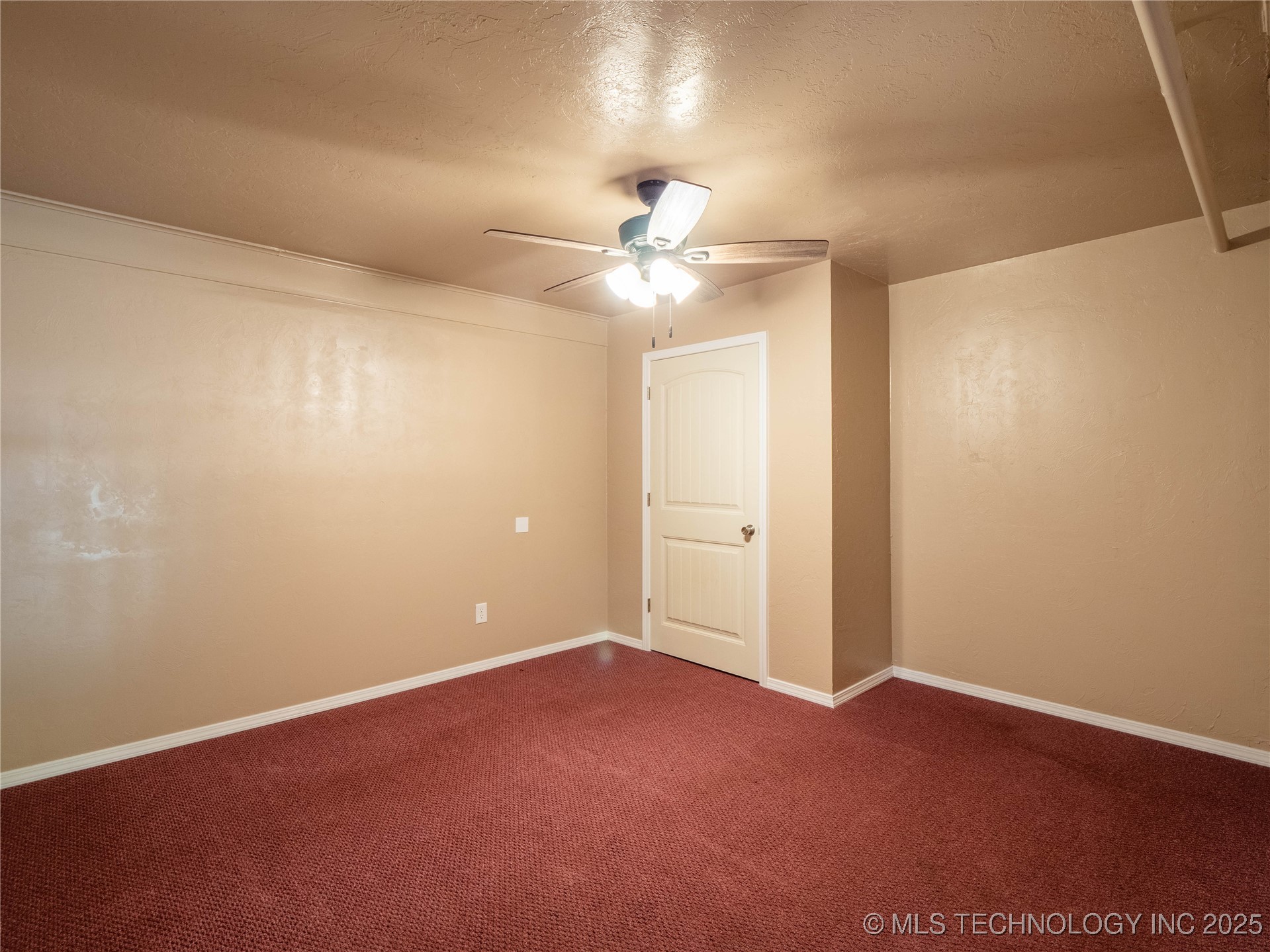 301 S 11th Street Property Photo 71