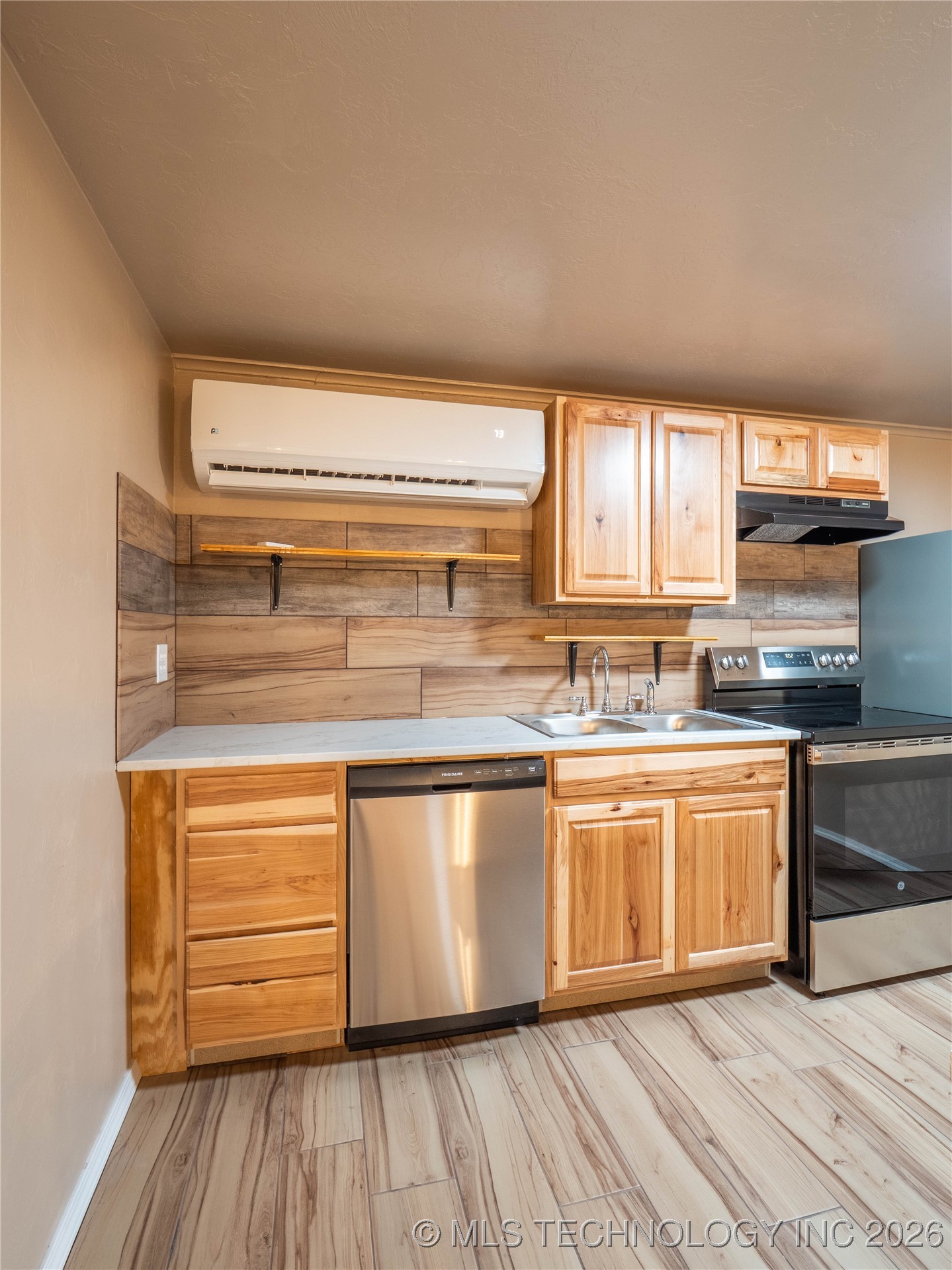 301 S 11th Street Property Photo 77