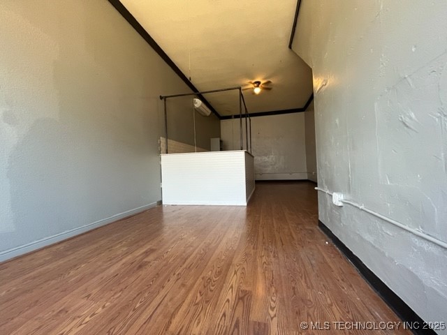 108 N 2nd Property Photo 6