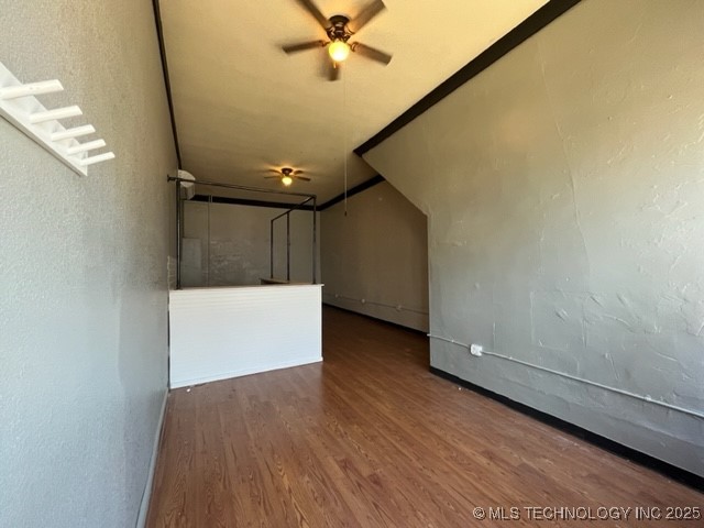 108 N 2nd Property Photo 7