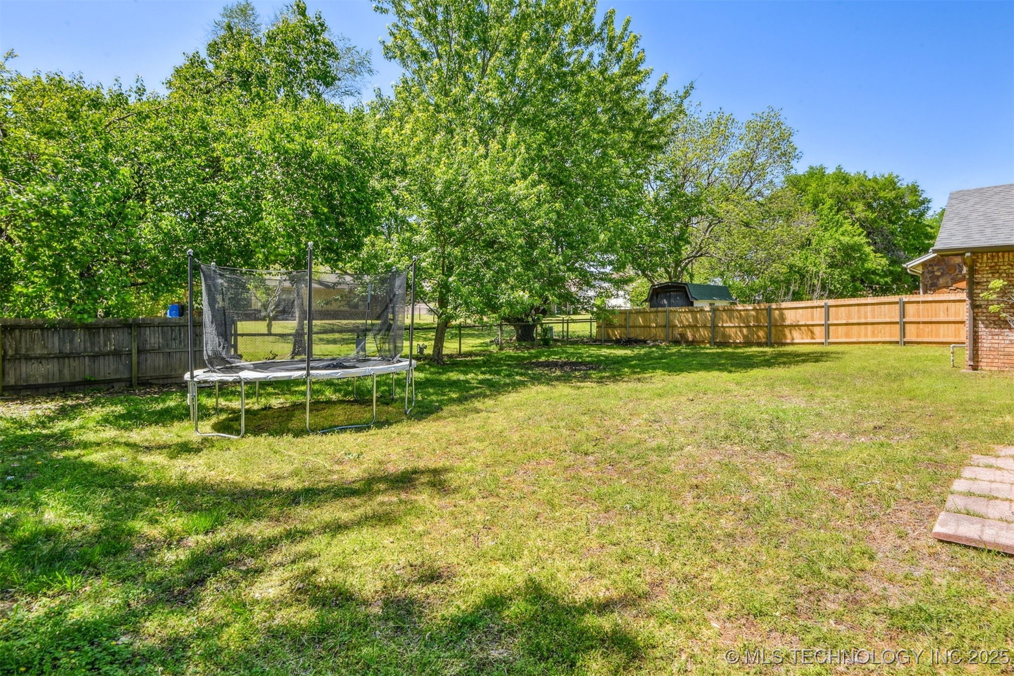 4900 S Juniper Avenue E Property Photo 34