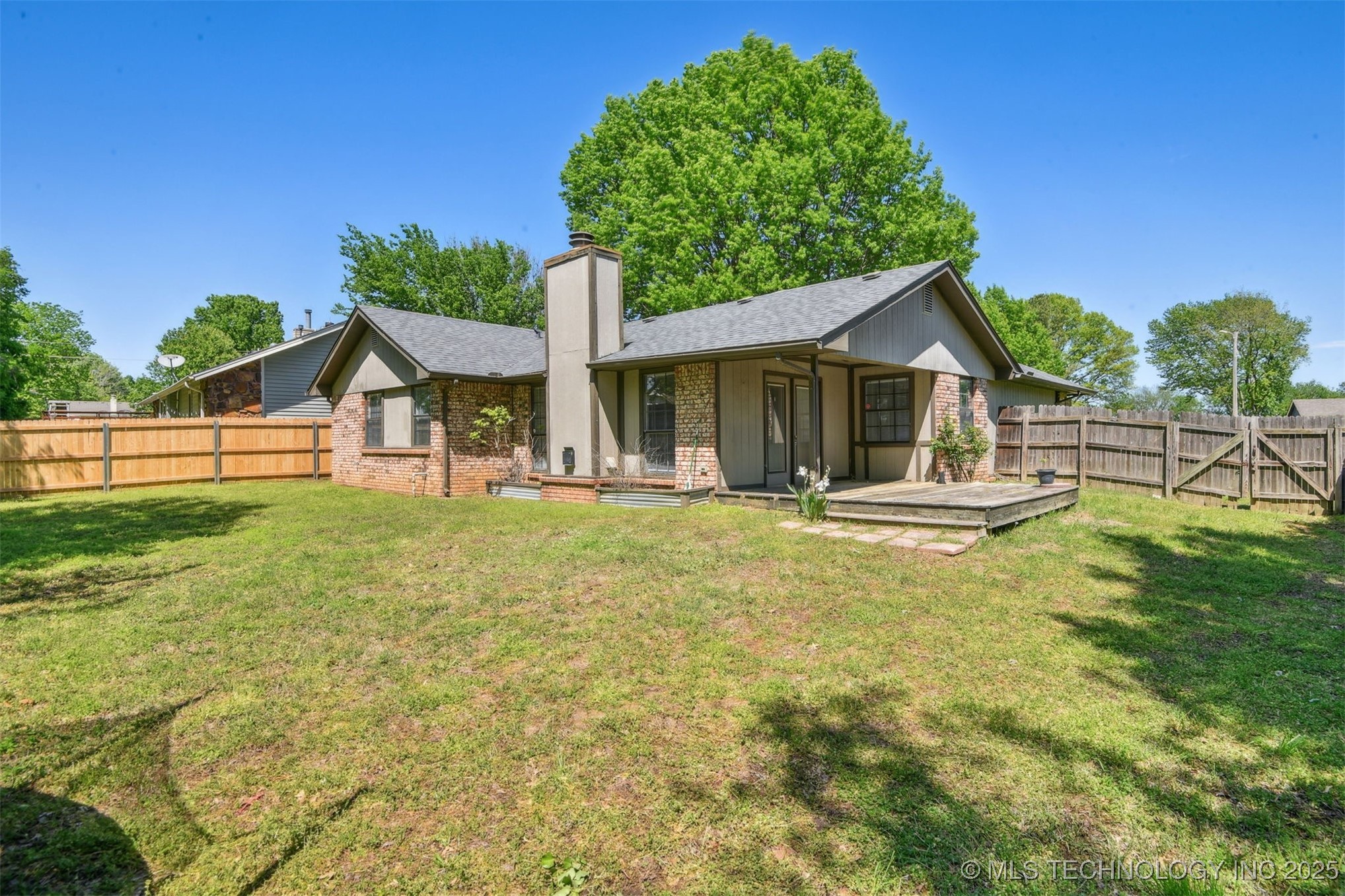 4900 S Juniper Avenue E Property Photo 36