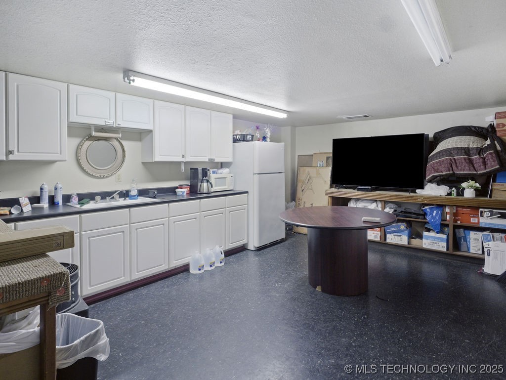 894 S Mississippi Property Photo 28