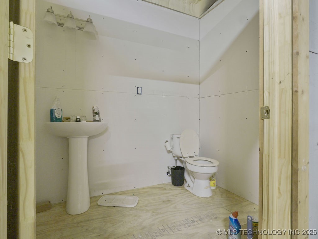 894 S Mississippi Property Photo 30