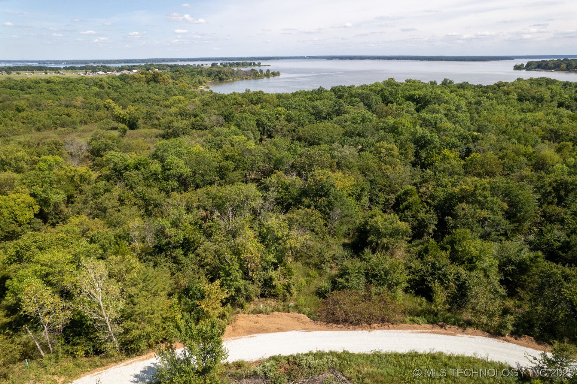 39 Hwy 125 Property Photo 3