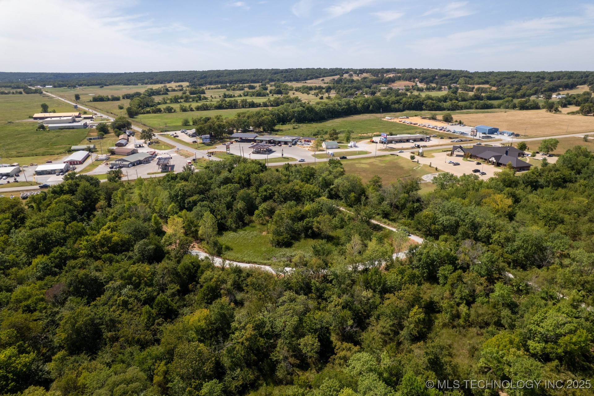 39 Hwy 125 Property Photo 6