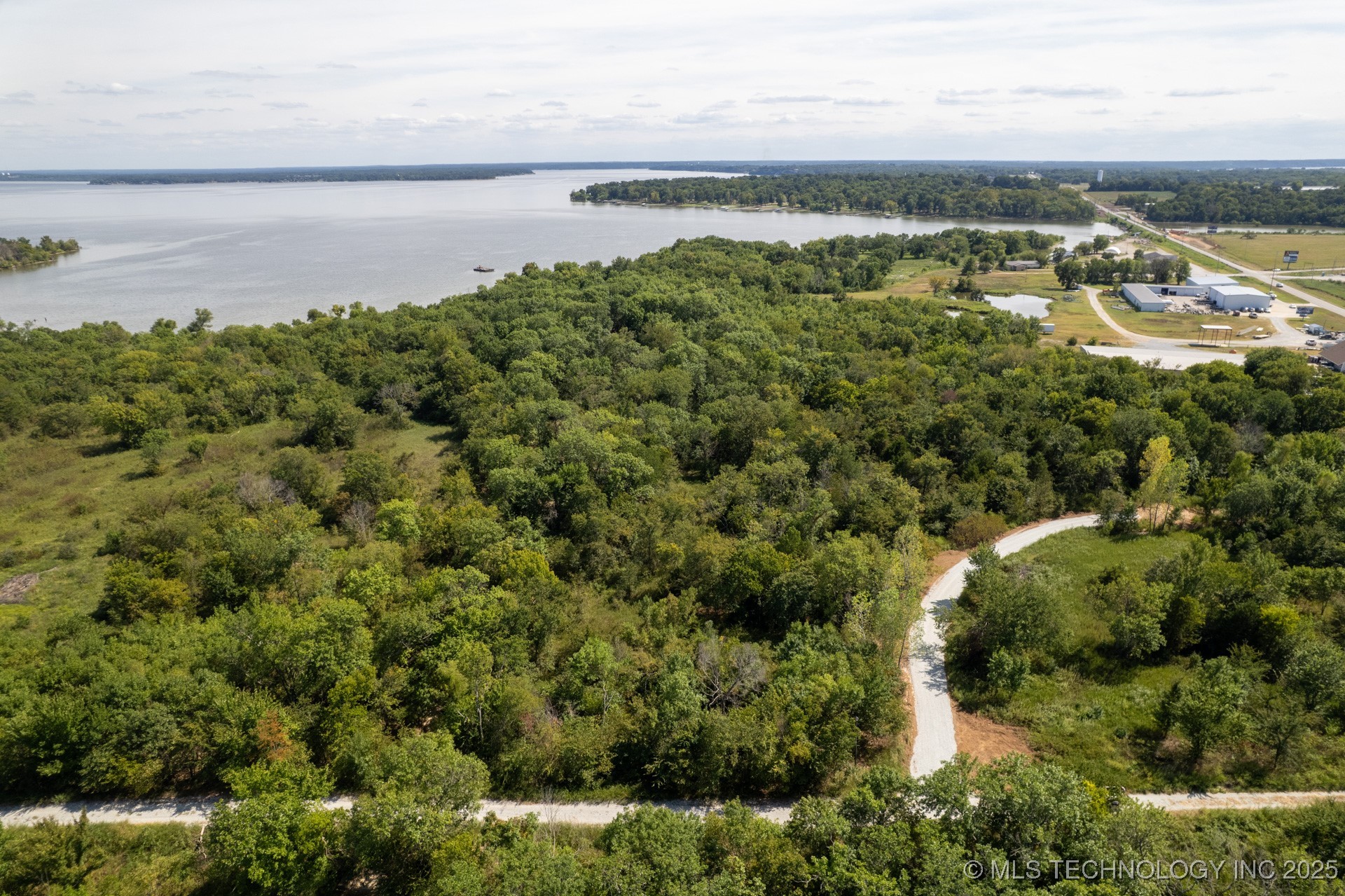 38 Hwy 125 Property Photo 5