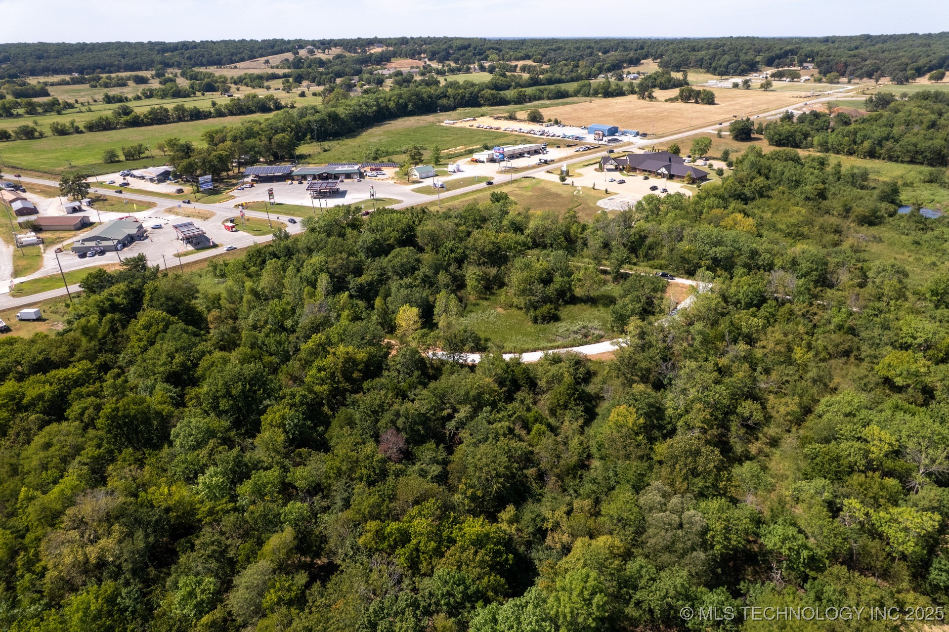 37 Hwy 125 Property Photo 5