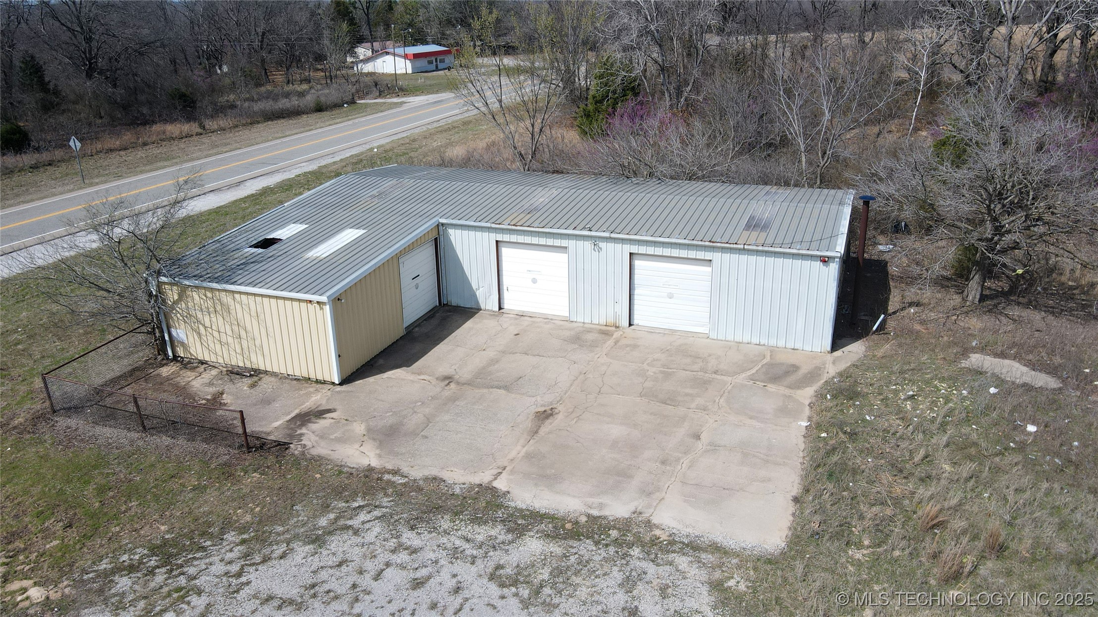 115156 Highway 48 Property Photo 14