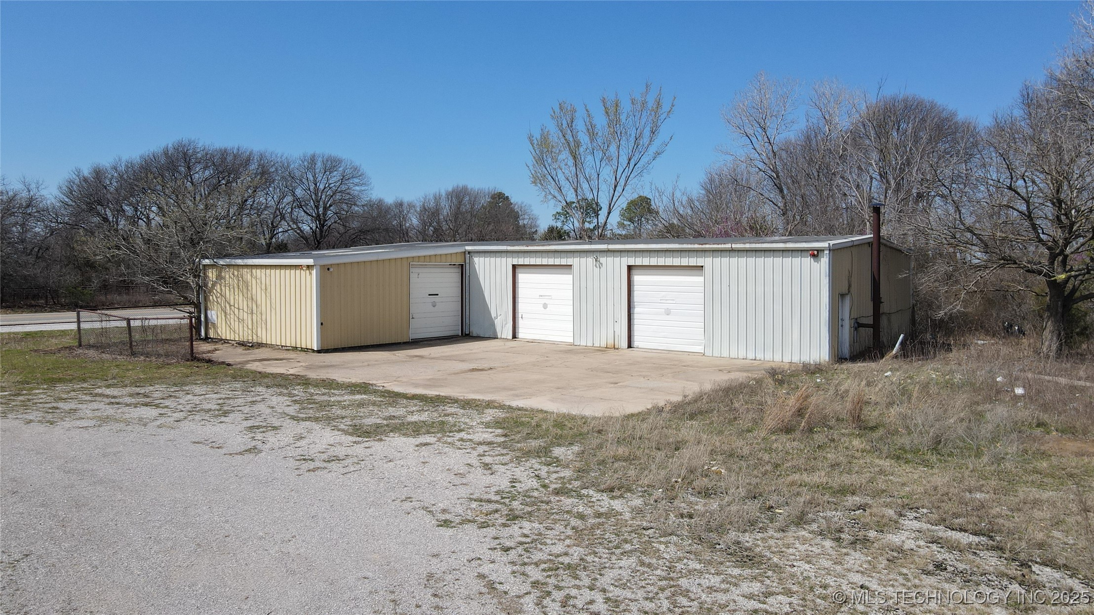 115156 Highway 48 Property Photo 17