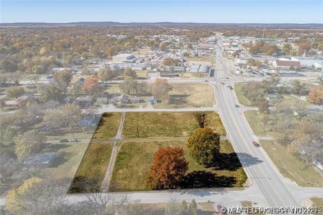 Hwy 20 Property Photo 3