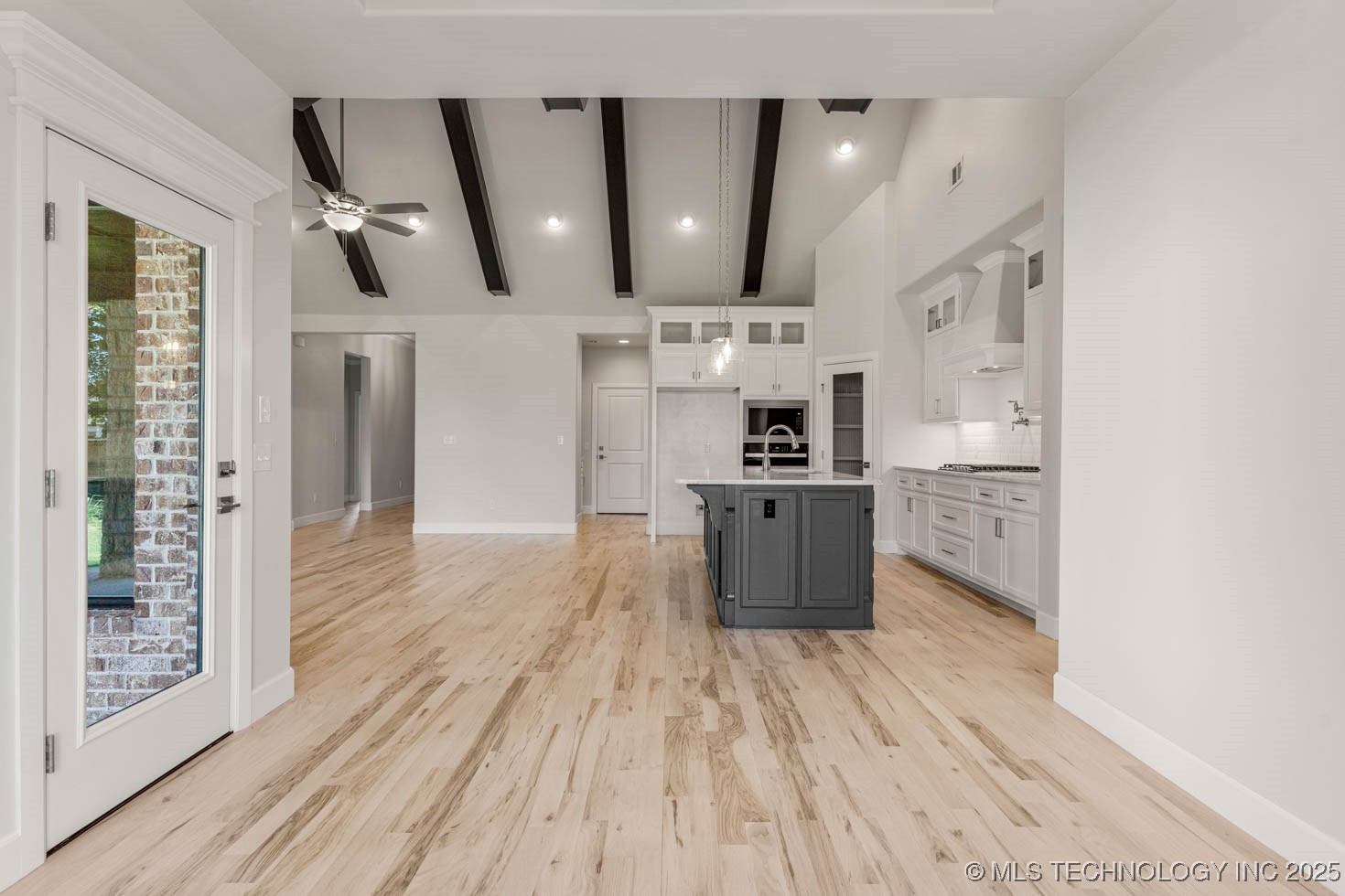 12662 S Irvington Avenue Property Photo 25