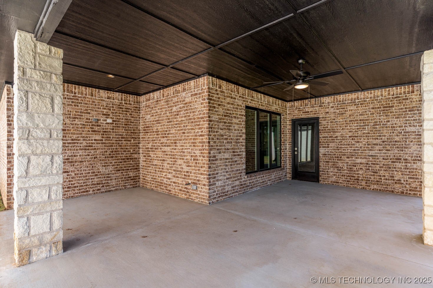 12662 S Irvington Avenue Property Photo 41