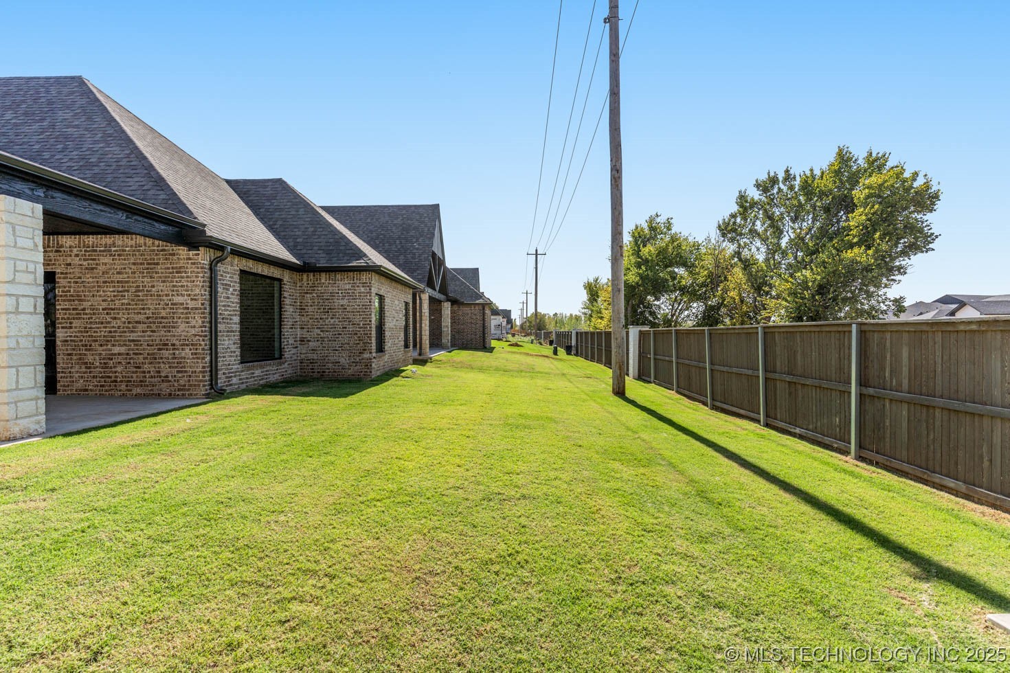 12662 S Irvington Avenue Property Photo 43