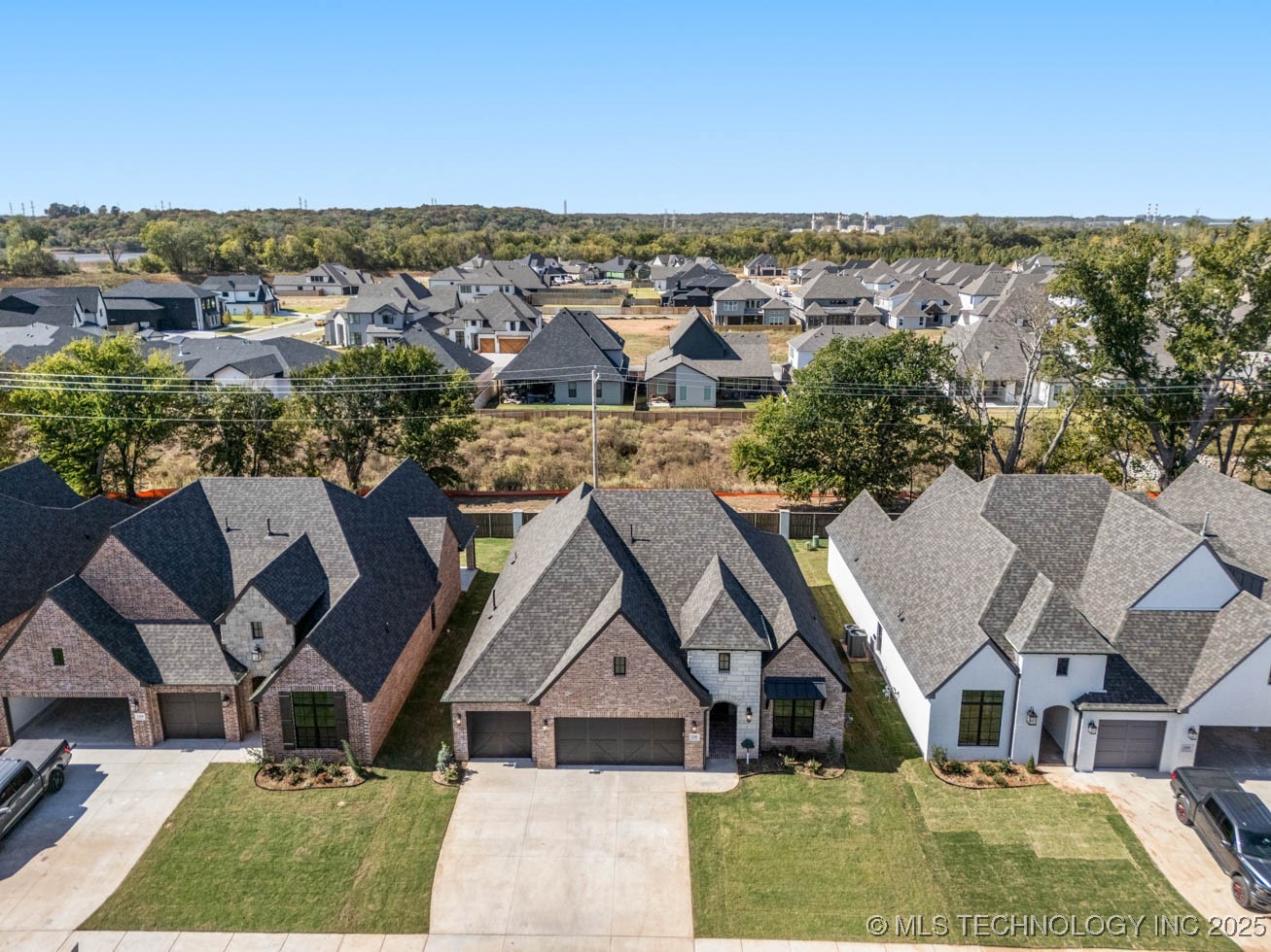 12662 S Irvington Avenue Property Photo 47