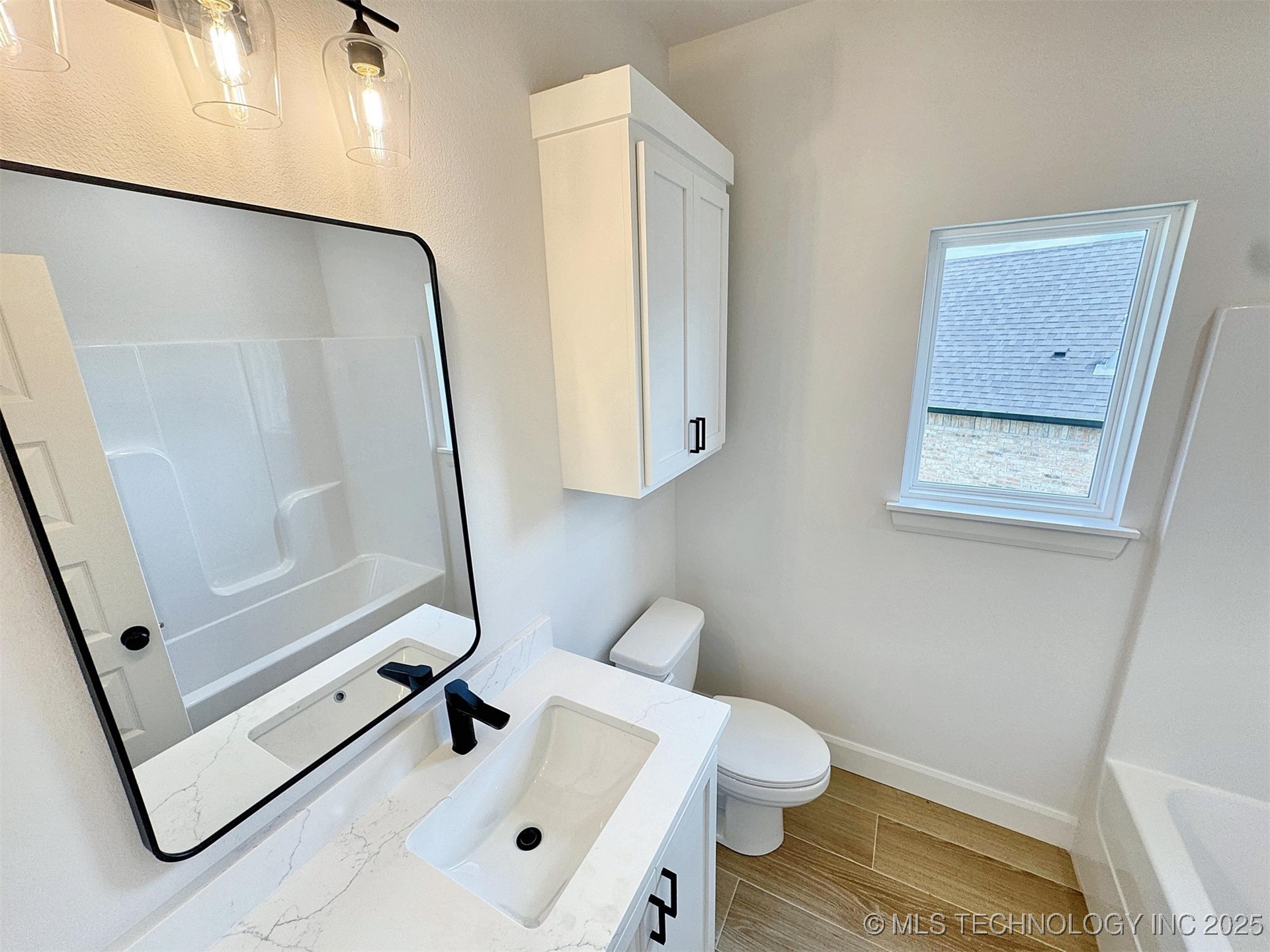 574 Woodlands Drive Property Photo 24