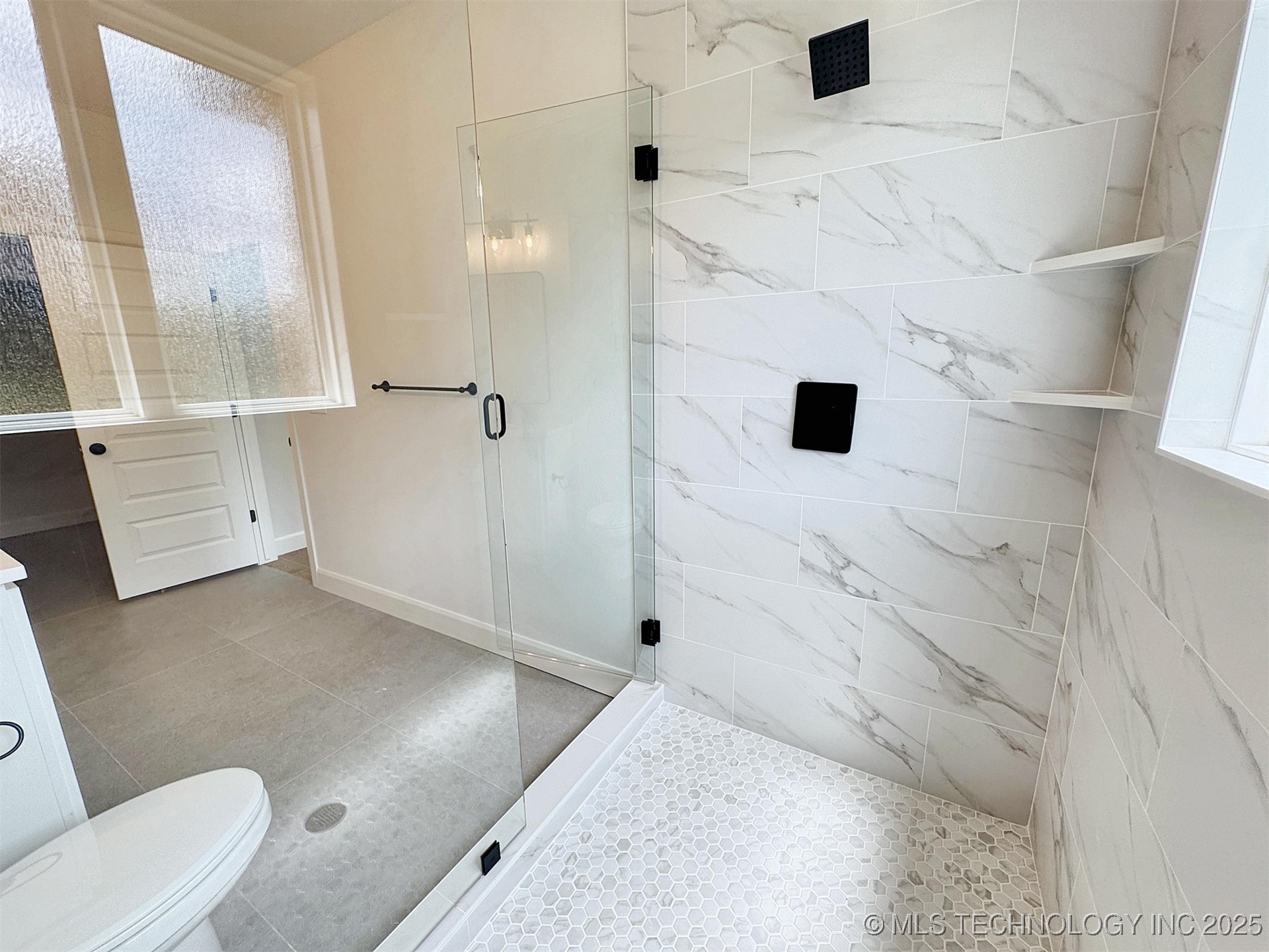 574 Woodlands Drive Property Photo 34