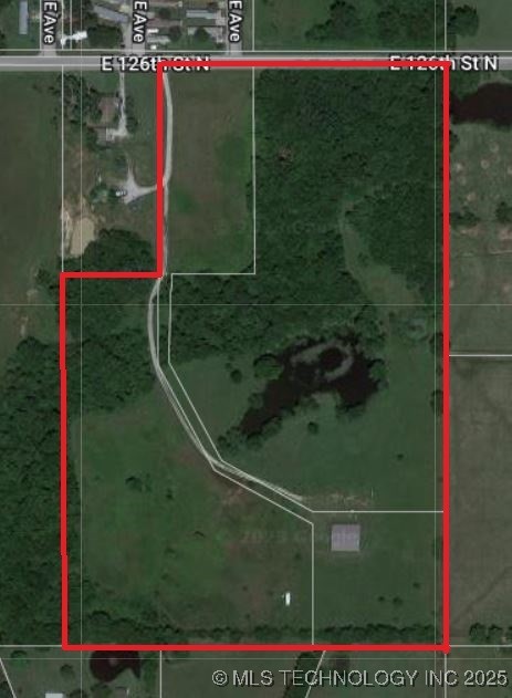 11920 E 126th Street N Property Photo 3