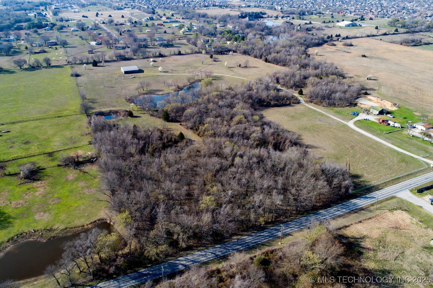 11920 E 126th Street N Property Photo 10