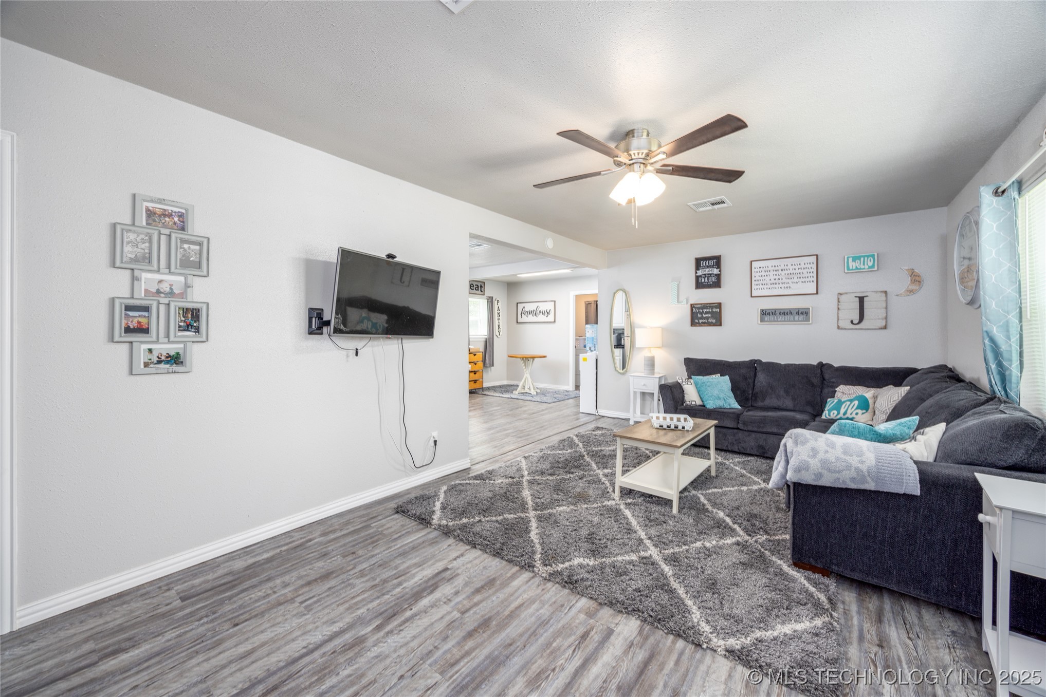 647 Sawmill Road Property Photo 7