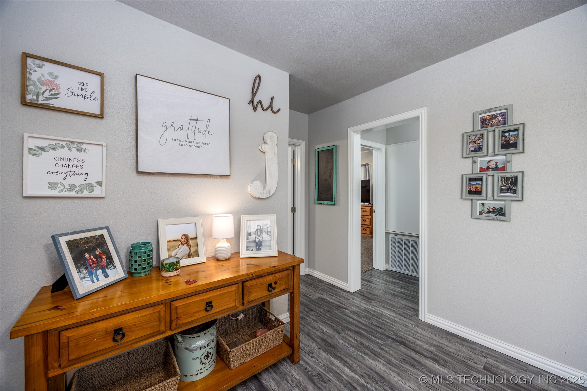 647 Sawmill Road Property Photo 15