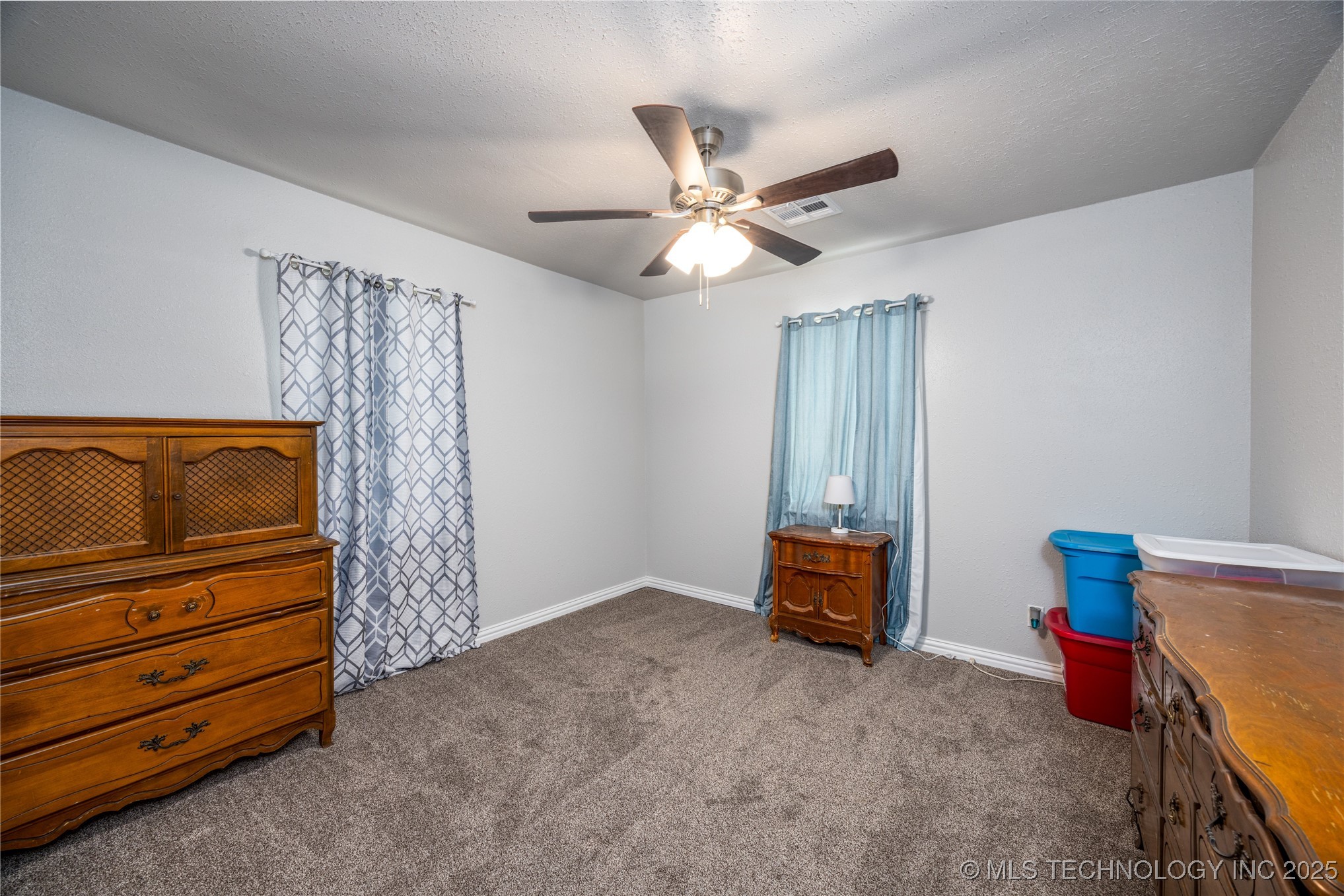 647 Sawmill Road Property Photo 16