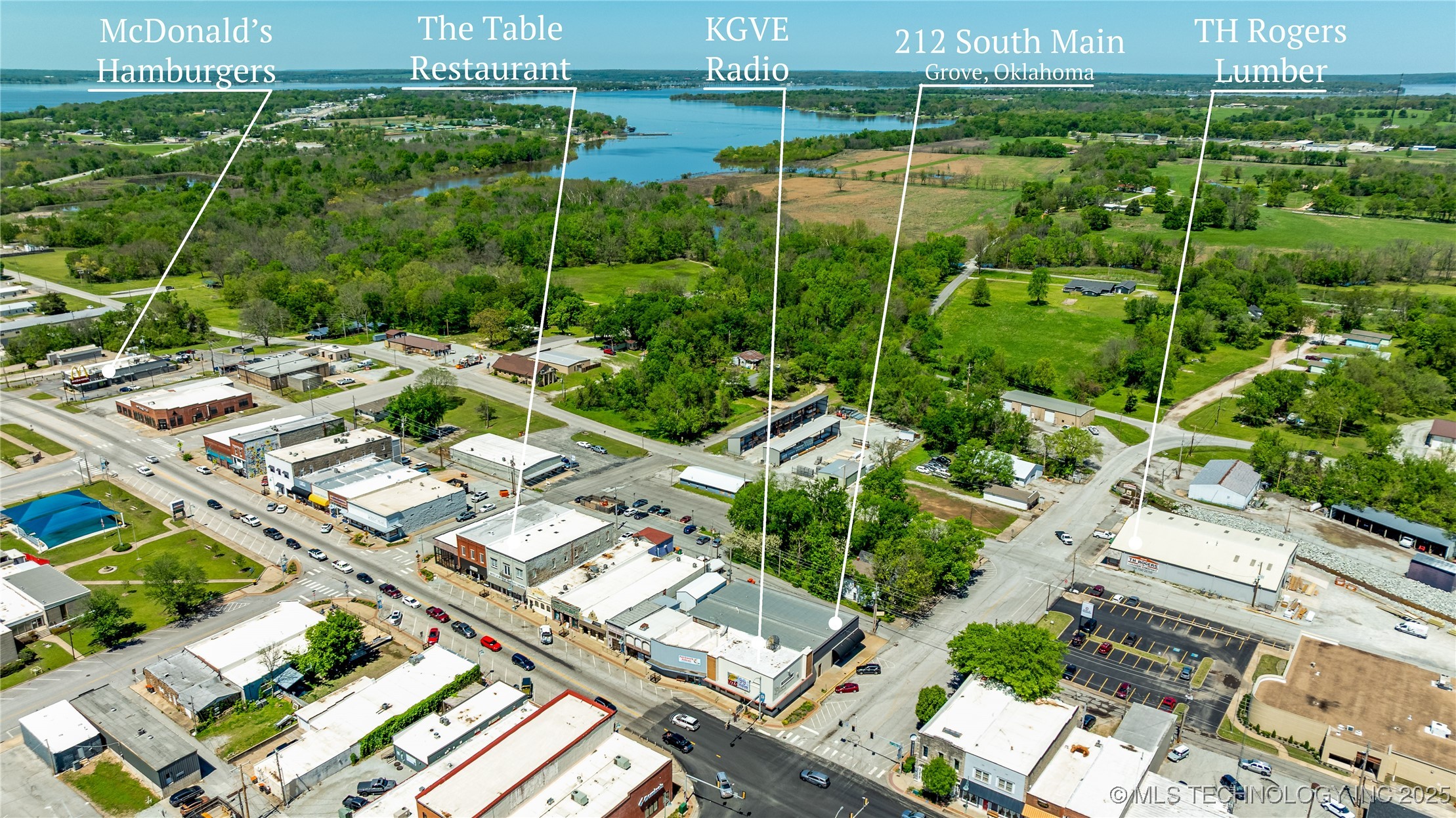 212 S Main Street Property Photo 4