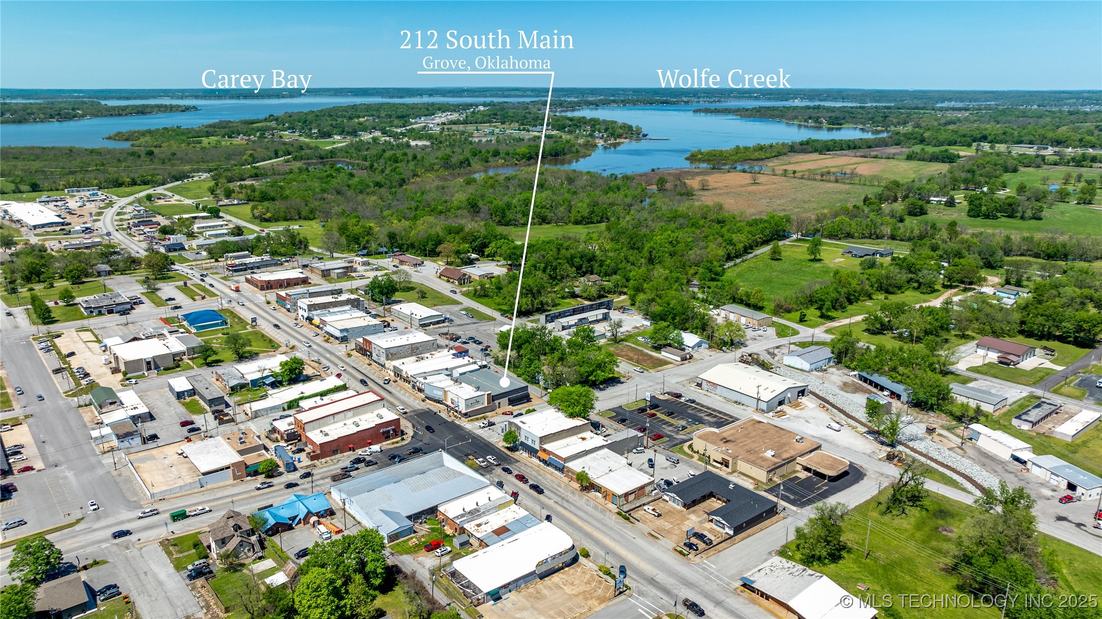 212 S Main Street Property Photo 5