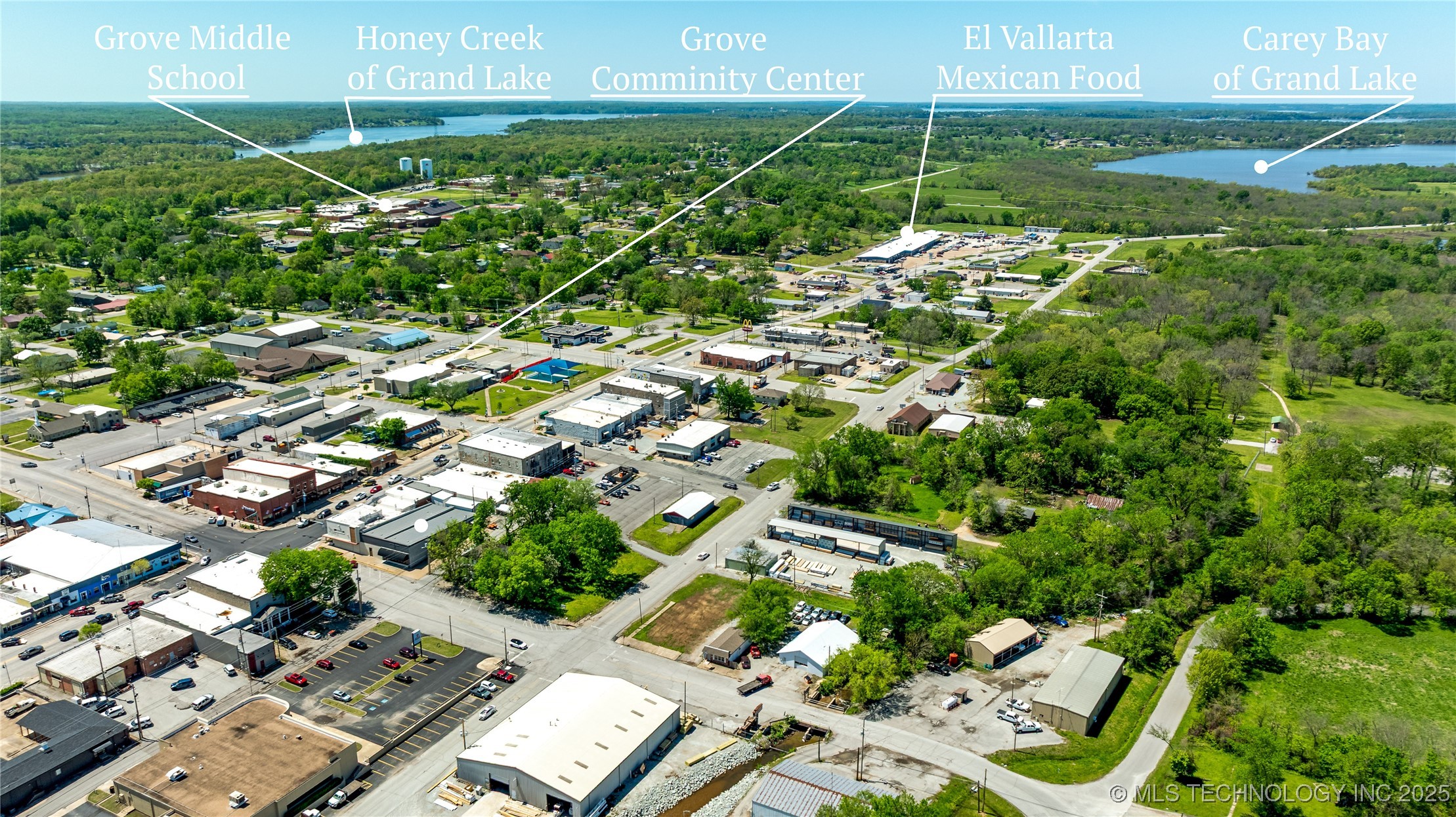 212 S Main Street Property Photo 7